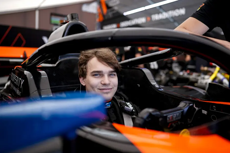 David Beckmann replaces Jake Hughes in FIA F2